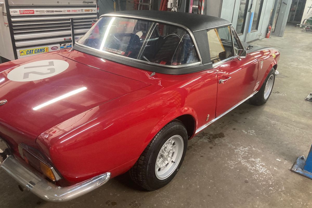 1972 Fiat 124 BS Spider 1608